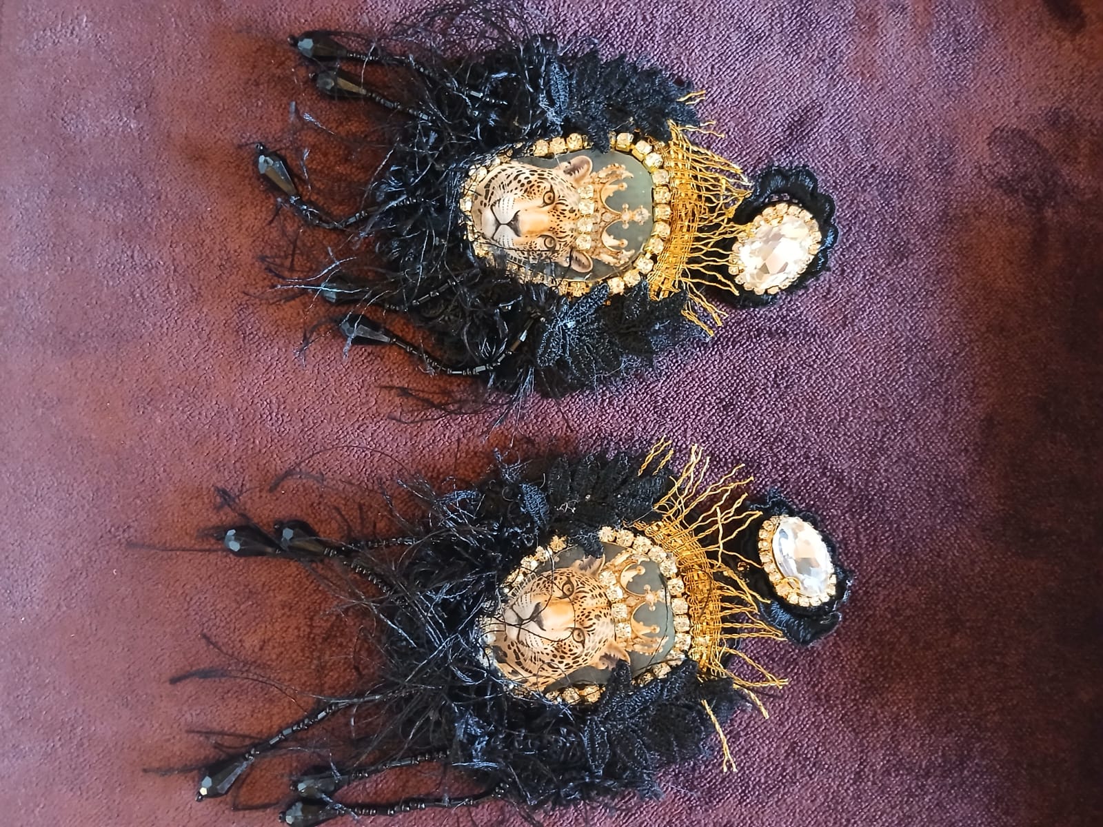 Orecchino Lussuoso con Leopardi e Strass
